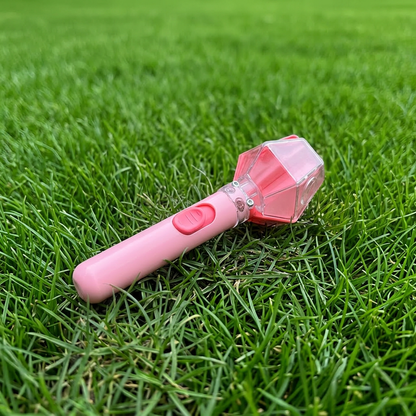 Kids Bug Catcher with 6X Magnifier – Insect Observation Tool for Outdoor Exploration