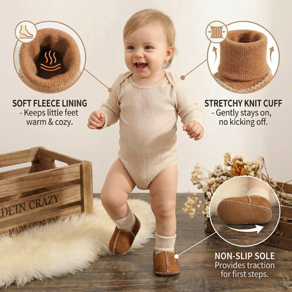 Lined baby winter sock shoes in suede look
